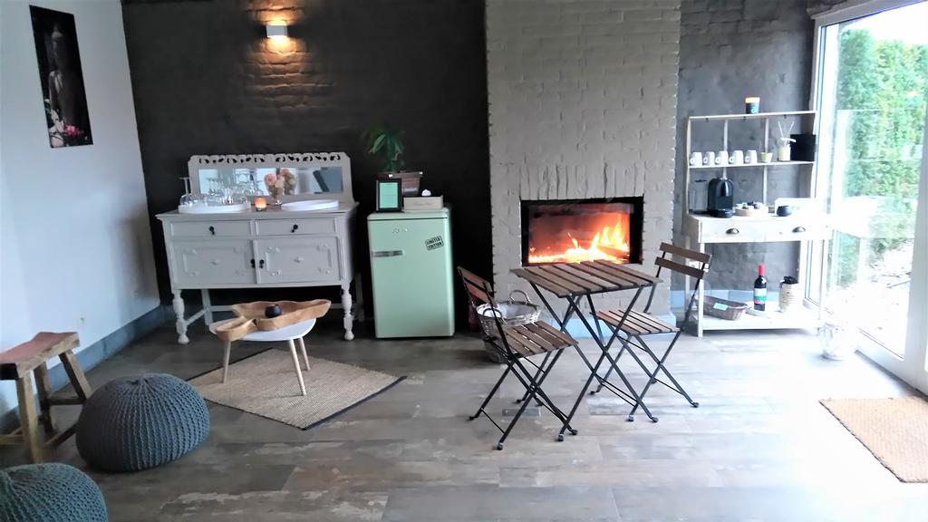 Authentic Wellnesshoeve Hansbeke Exteriör bild