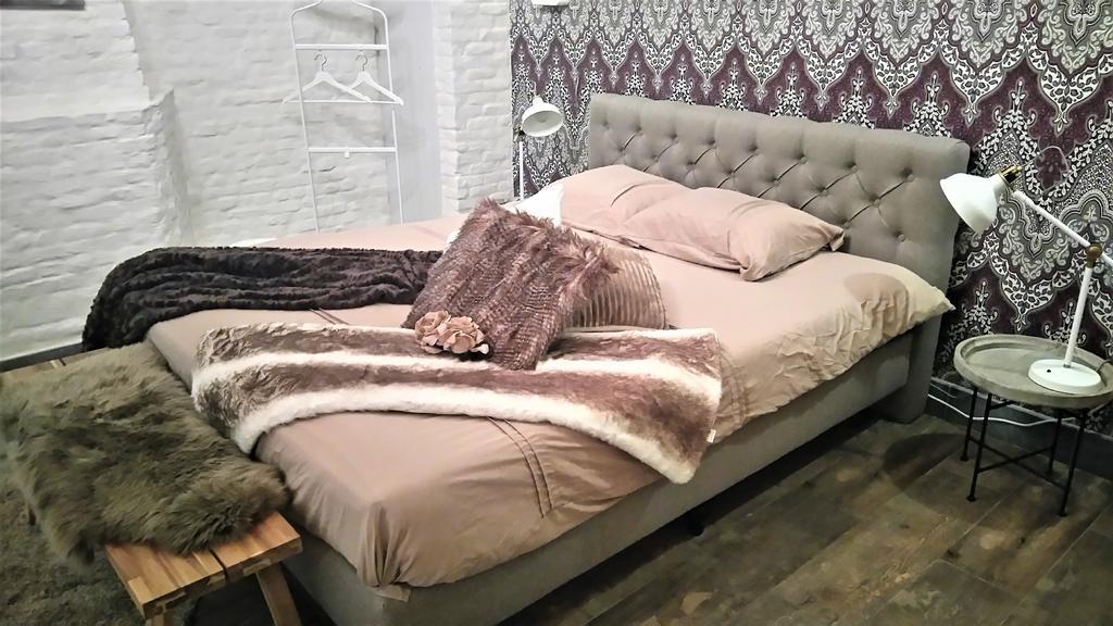 Authentic Wellnesshoeve Hansbeke Exteriör bild